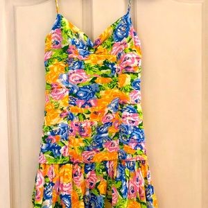 ✨Sold out gorgeous Zara sundress✨ Super cute  fitted/ flows multicolor sundress!